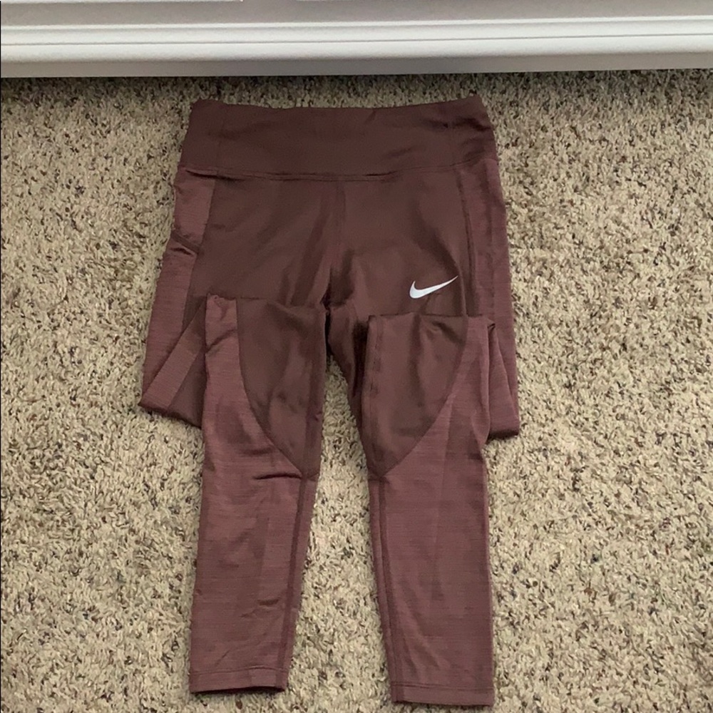 Nike Dri-Fit Leggings 💜